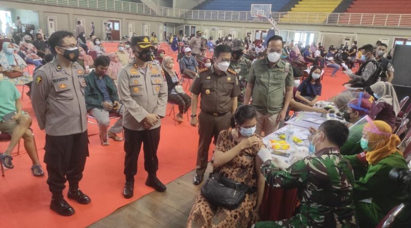 4000 Dosis Vaksin, Polres Gresik Sukseskan Serbuan Vaksinasi Covid-19