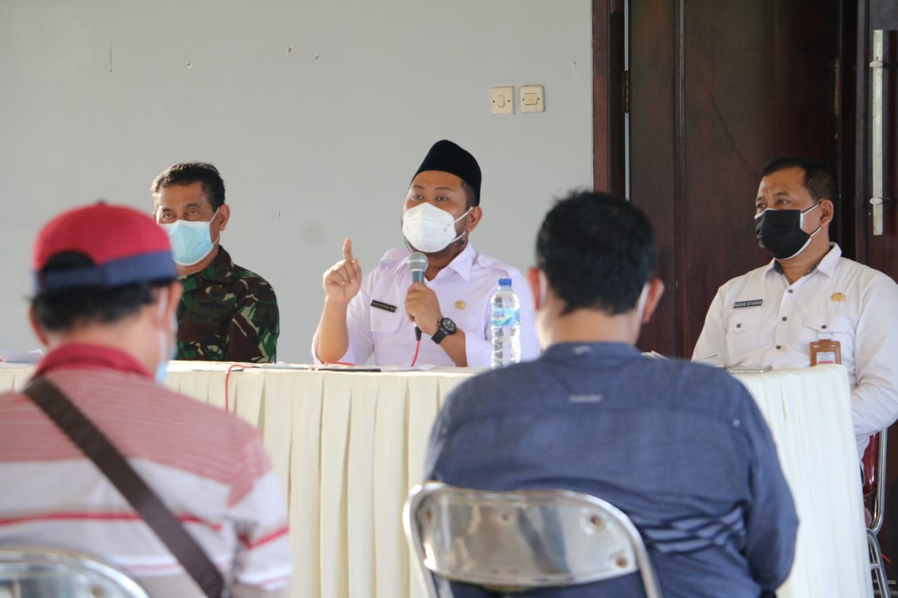 Terkait Penyekatan, Sejumlah Pengemudi Angkutan Online Gresik Mengadu Ke Bupati