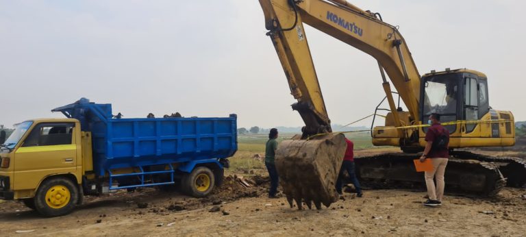 Polres Gresik Gerebek Dua Tambang galian C Ilegal di Benjeng.