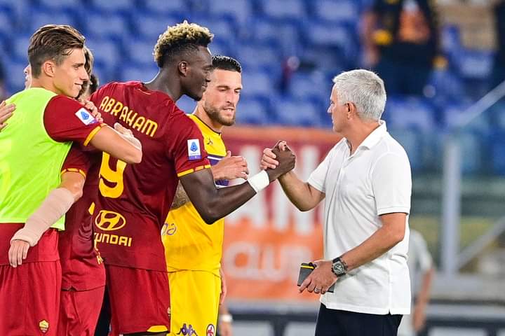 Serie A: Debut Jose Mourinho Mulus, AS Roma Tundukan Fiorentina 3-1
