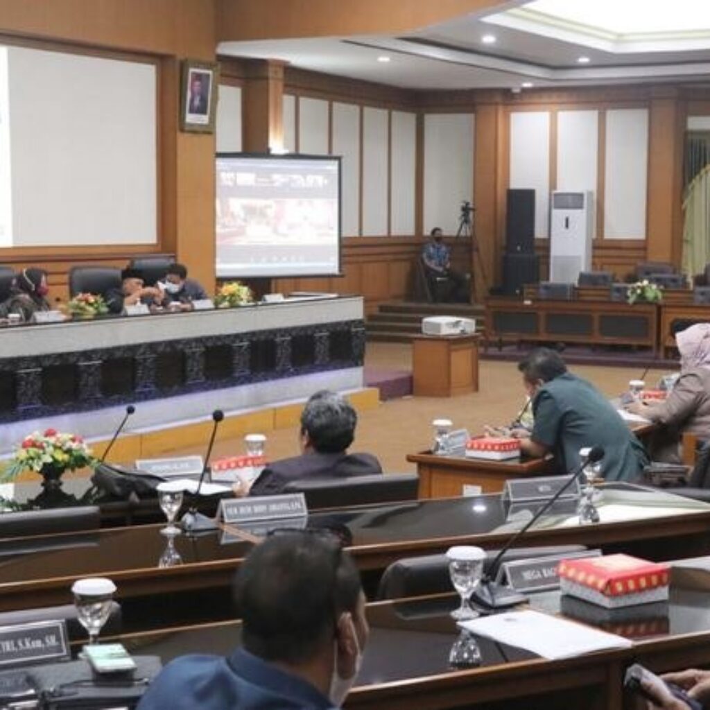 R-APBD Gresik Tahun 2022, Target Pendapatan Daerah Rp 3,37 Triliun