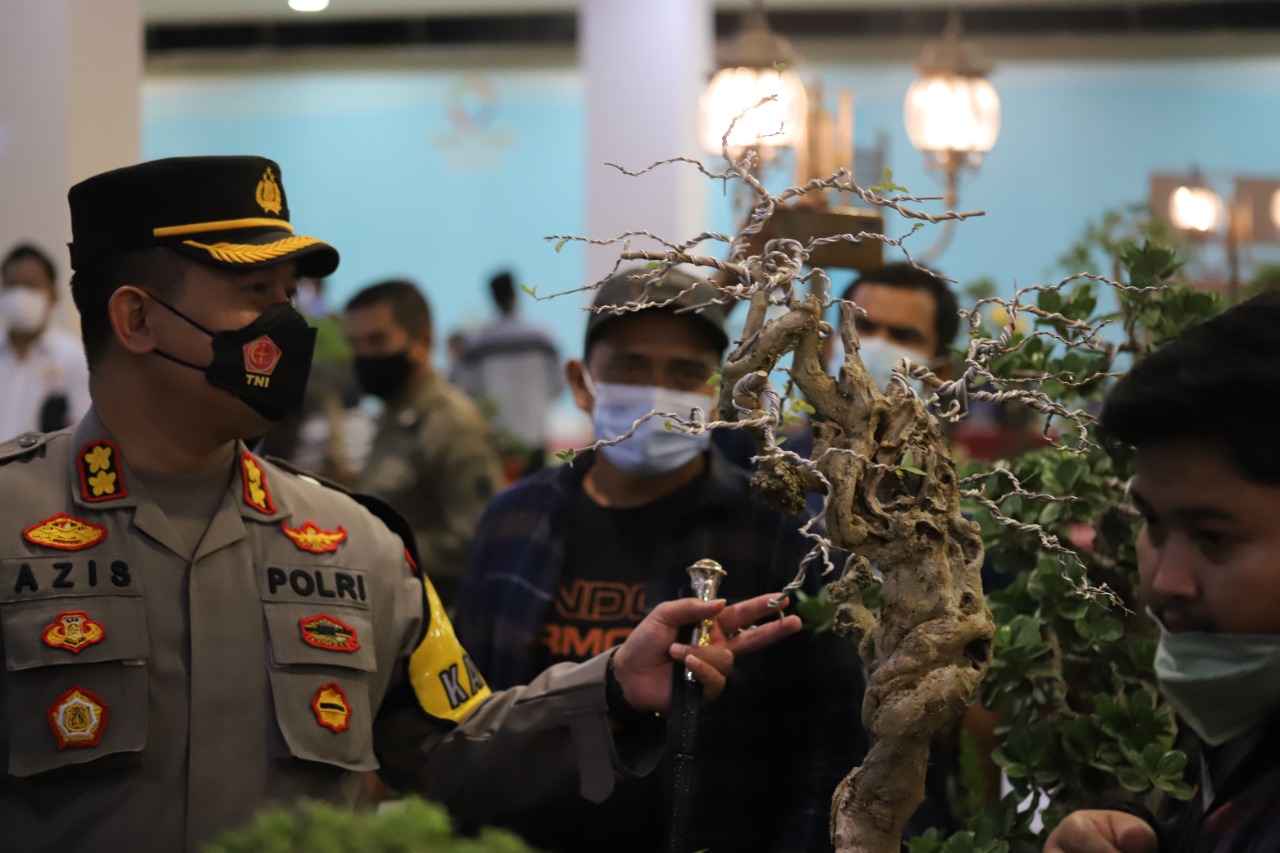 Kapolres Gresik Bersama Forkopimda menghadiri Pameran Pertanian di IconMall