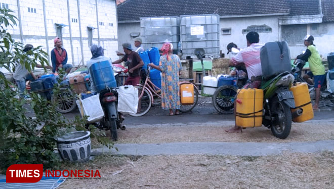 Kemarau Panjang di Gresik, Warga Mulai Kesulitan Air Bersih
