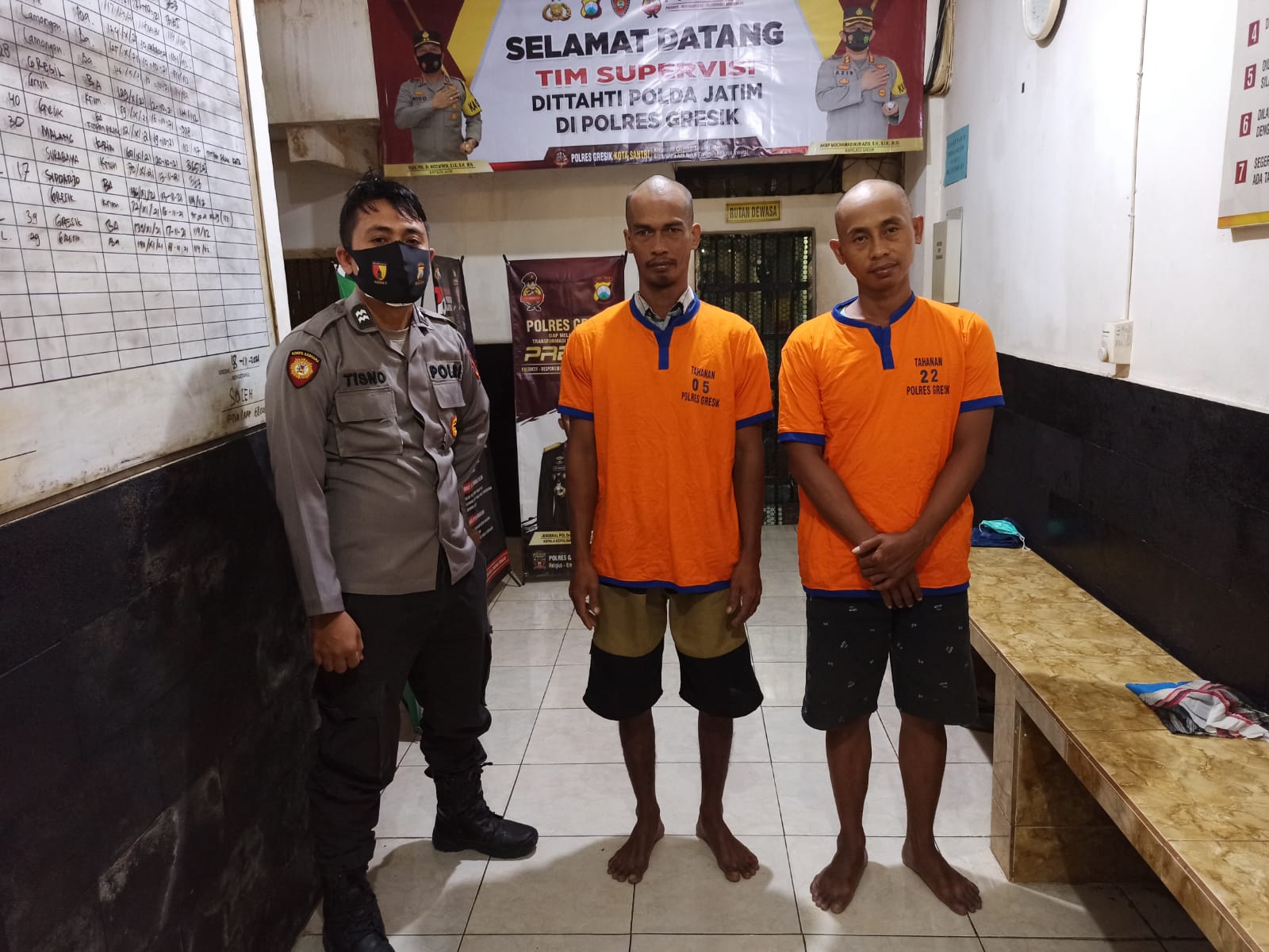 Polisi Gresik Grebek Rumah Pengedar Sabu di Bungah Sita 2,65 gram Sabu Siap Edar