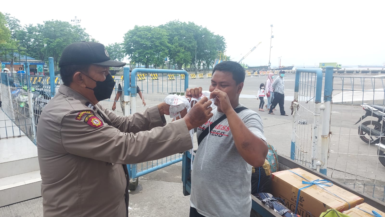 Polsek KPPP Gresik Gencarkan Ops Yustisi di Kawasan Pelabuhan