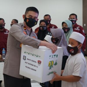 Polres Gresik Adakan Bhakti Sosial di HUT Satpam ke 41