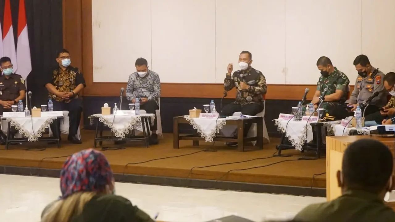 Bupati Gresik Berupaya Siap Bantu Biaya Pendidikan Anak-Anak Jukir