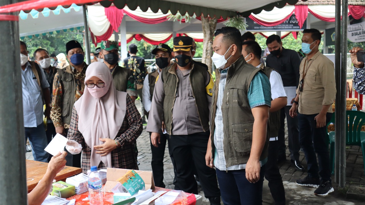 Kapolres Gresik Bersama Forkopimda Tinjau Pelaksanaan Pilkades Serentak 2022