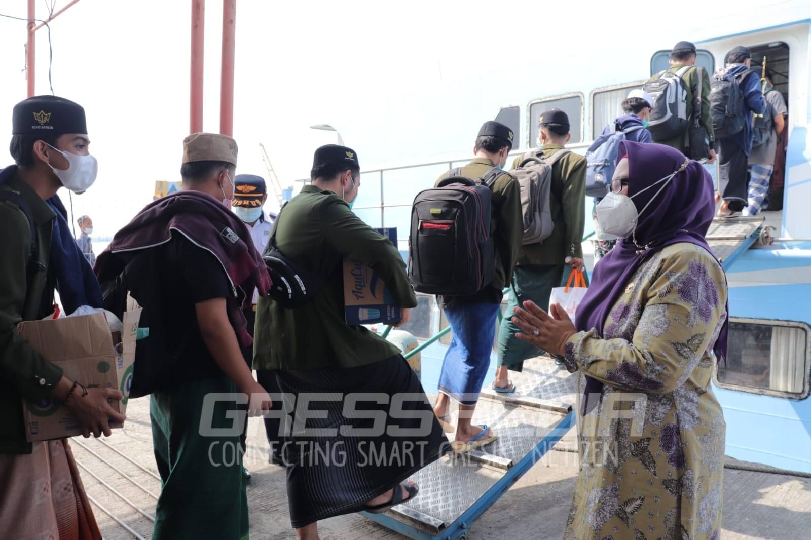 Jelang Ramadhan, Pemkab Gresik Fasilitasi Penjemputan Para Santri