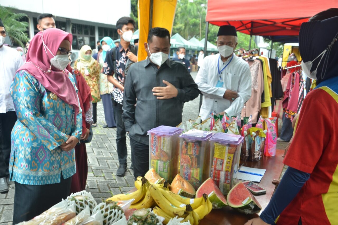 Dinas Pertanian Gresik Gelar Pasar Tani Ramadhan
