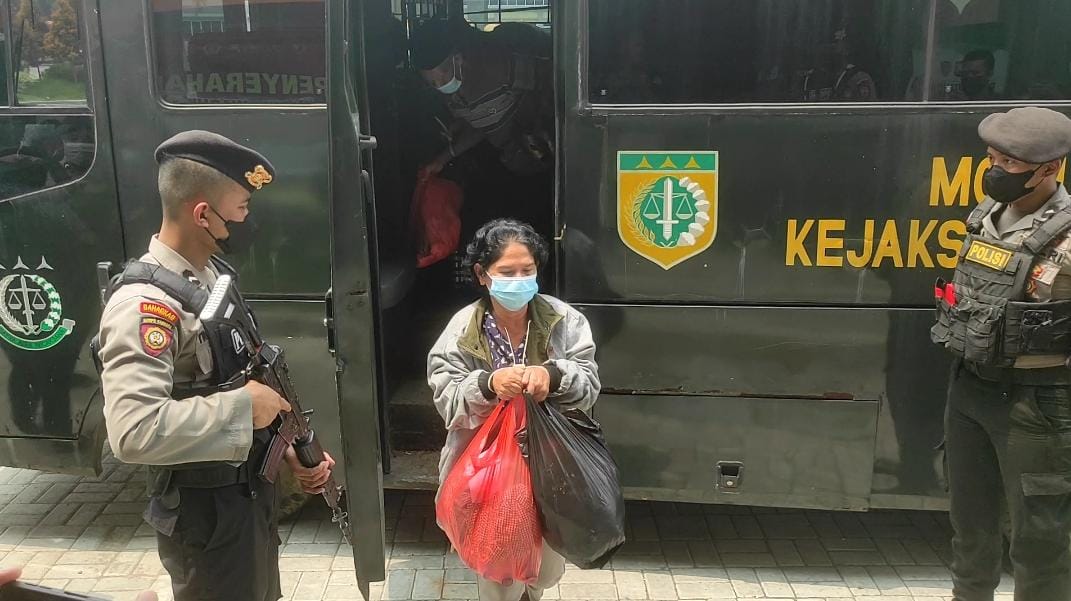 Setelah diresmikan Kapolda Jatim IRJEN Nico Afinta pada tanggal 29 maret 2022, Rutan Polres Gresik mulai hari ini sebanyak 53 tahanan