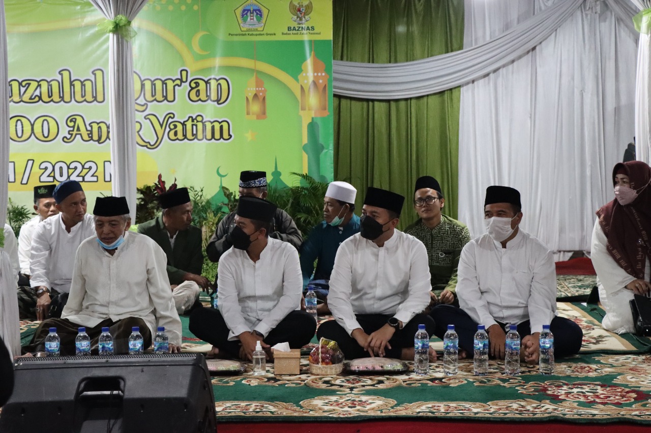 Wakapolres Gresik Hadiri Peringatan Nuzul Quran, Santuni 1000 Anak Yatim