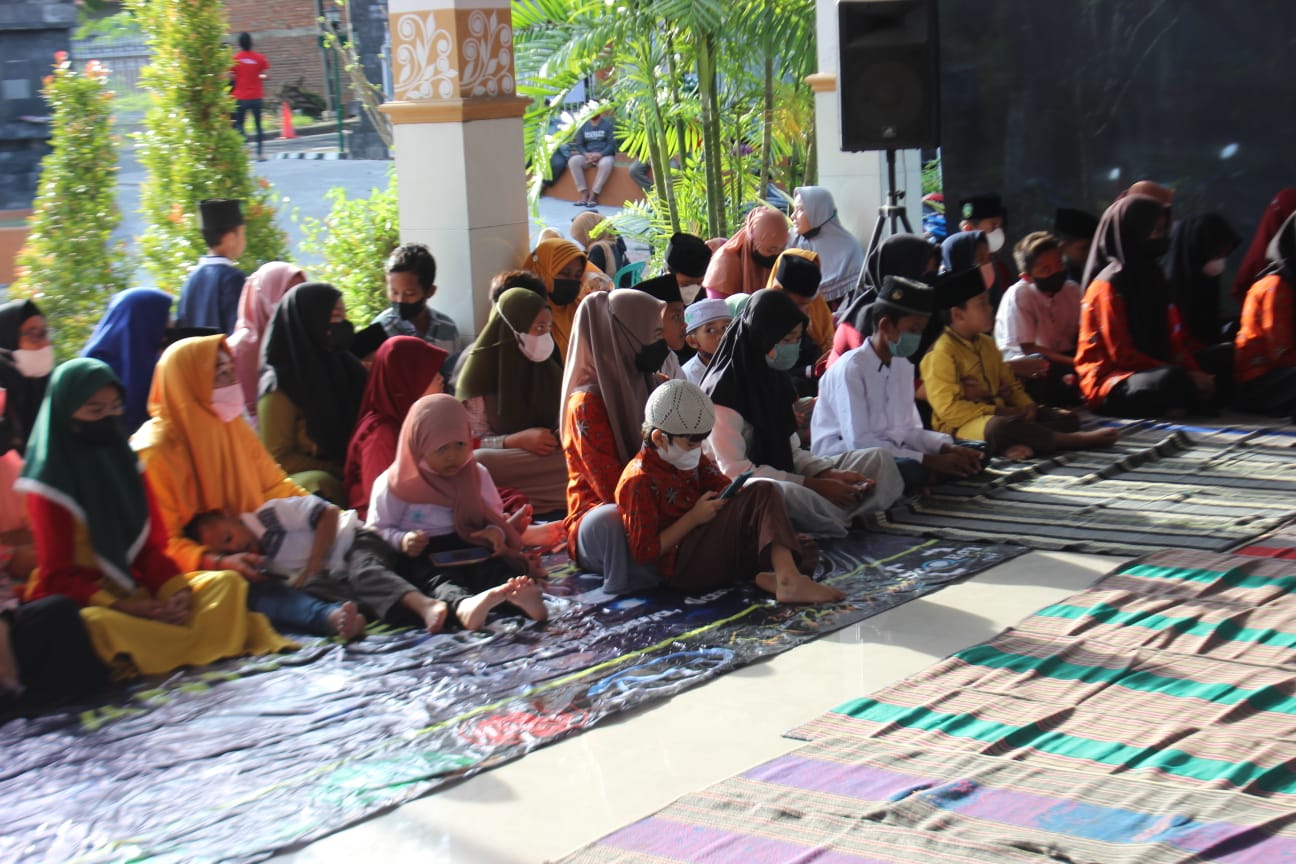 Santuni Anak Yatim di Bulan Ramadhan, Komunitas INSED: Kami Hanya Ingin Bermanfaat