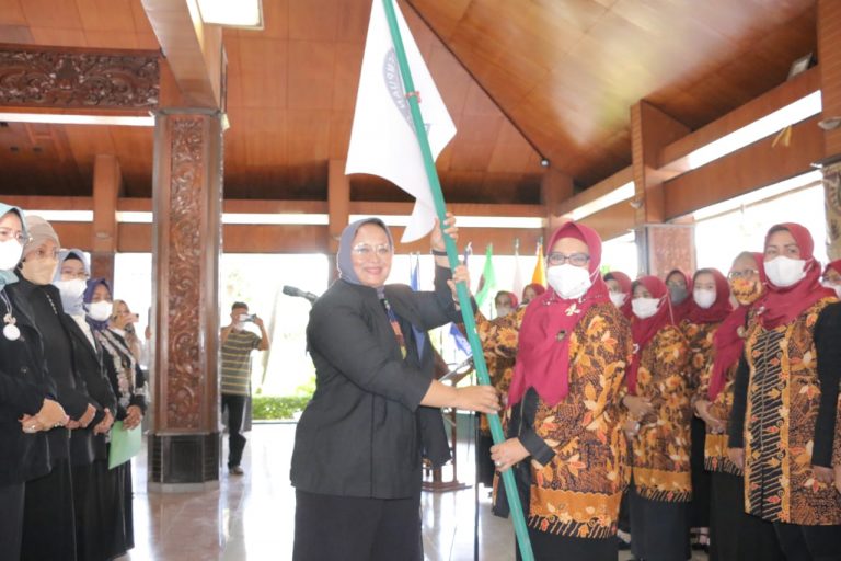 Bu Min Dilantik Menjadi Ketua KPPI Kabupaten Gresik