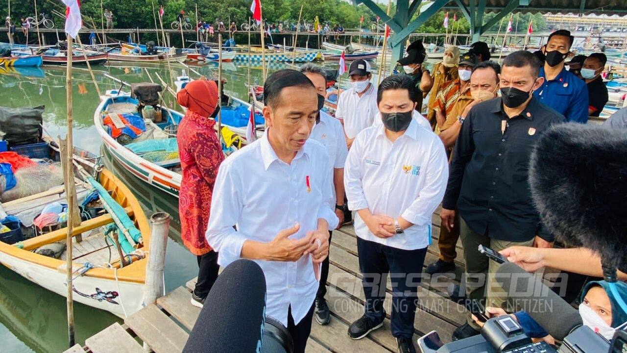 Dialog Bersama Nelayan Gresik, Presiden Jokowi Serap Tiga Aspirasi Nelayan