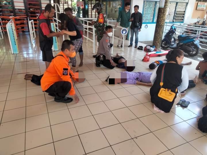 Perosotan Waterpark di Kenpark Surabaya Ambrol