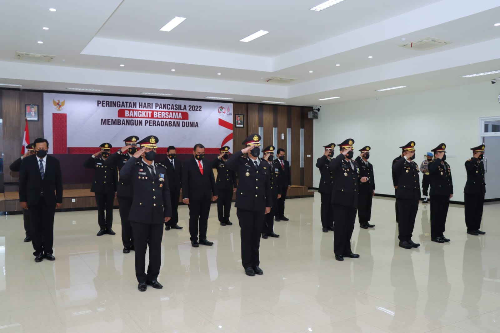 Polres Gresik Ikut Upacara Hari Lahir Pancasila secara Virtual