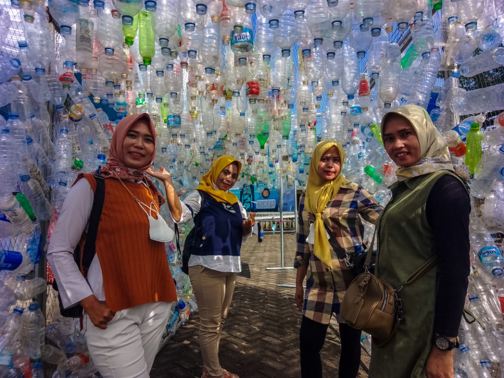 Aksi Perempuan di Gresik Kendalikan Pencemaran Sungai Brantas