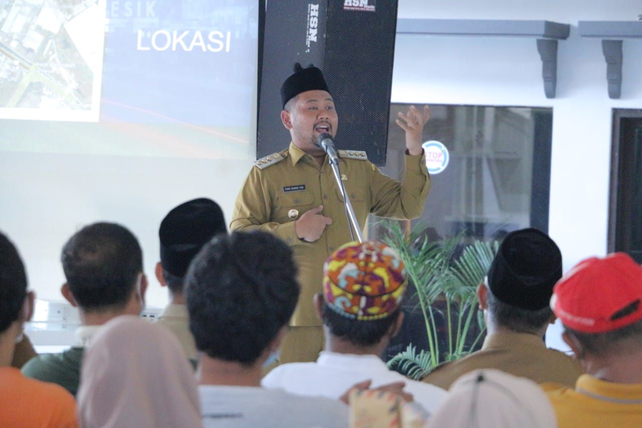 Bupati Gresik Sosialisasi Pelebaran Jalan Raya Manyar, 199 Kios Dukung Segera di Relokasi