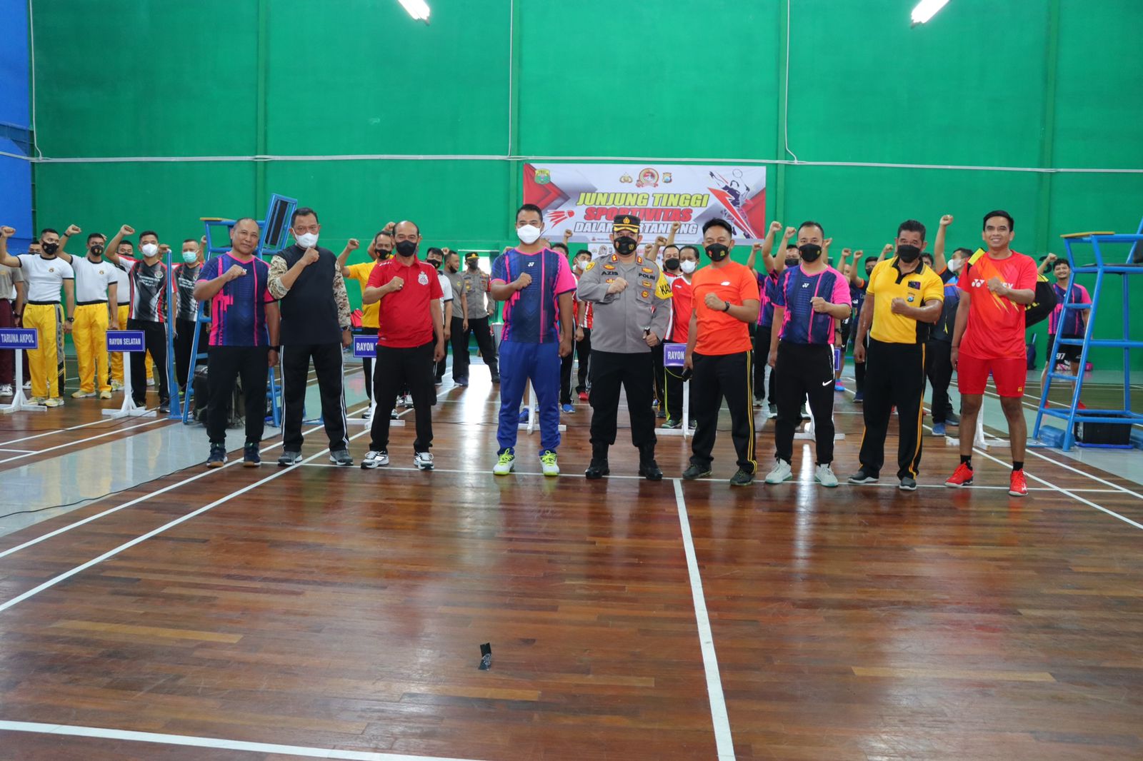 Polres Gresik Gelar Turnamen Badminton HUT Bhayangkara ke-76