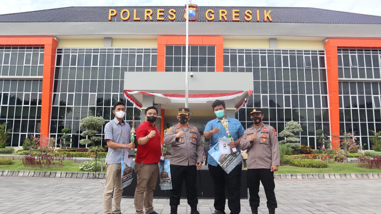 Polres Gresik Gelar lomba Fotografi Setapak Perubahan Polri