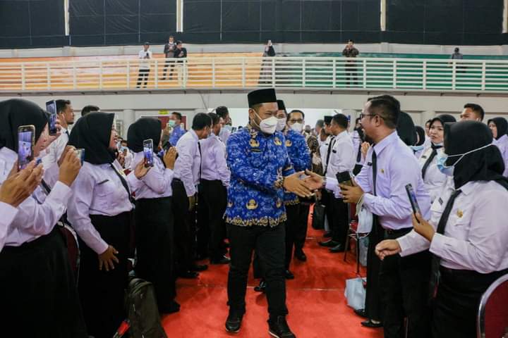 Sebanyak 475 Guru Mendapat SK PPPK Tahap II Formasi dari Bupati Gresik