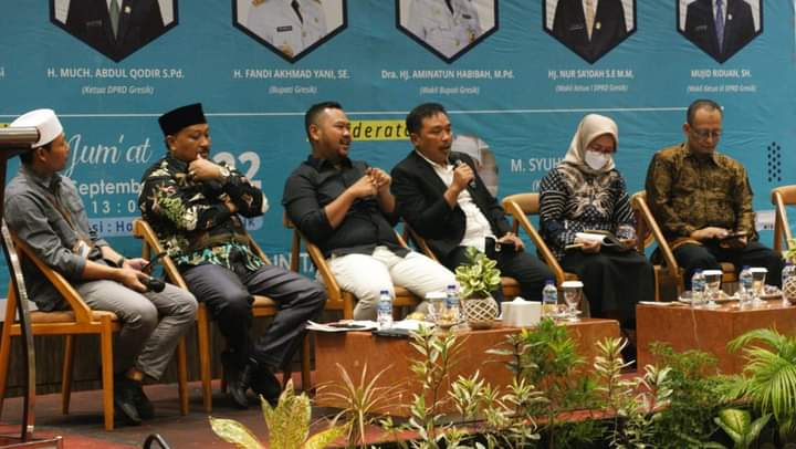 Dialog Publik KWG DPRD Gresik Muncul Komitmen Optimalisasi BUMD