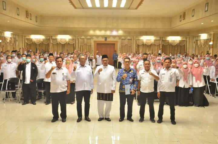 637 PNS Naik Pangkat, Sekda Gresik Berpesan Tetap Waspada