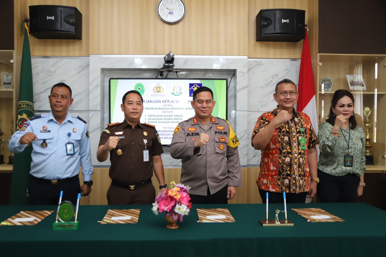Kapolres Gresik Dukung Penerapan Aplikasi E-BERPADU