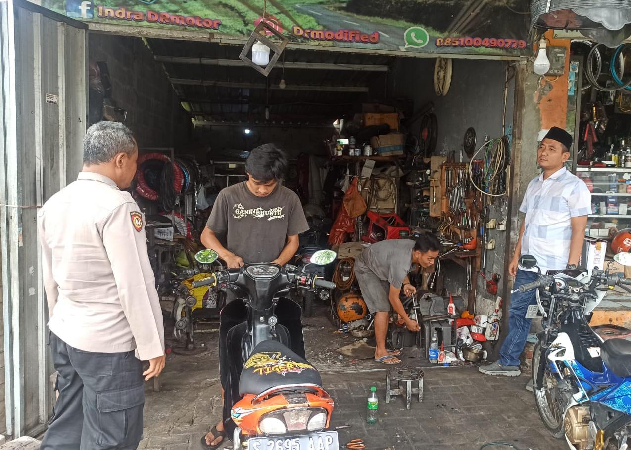 Polisi di Gresik Terus Sosialisasikan Larangan Knalpot Brong Jelang Nataru