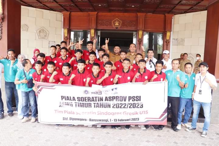 Bupati Gresik Lepas Tim U 13 dan U 15 Piala Soeratin