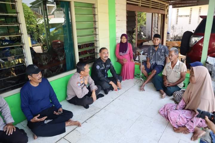 Polres Gresik Dengar Keluhan Masyarakat di Desa Sukorejo Kecamatan Bungah