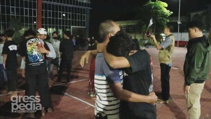 Puluhan Pesilat Dipulangkan, Minta Maaf Kepada Orang Tua di Mapolres Gresik