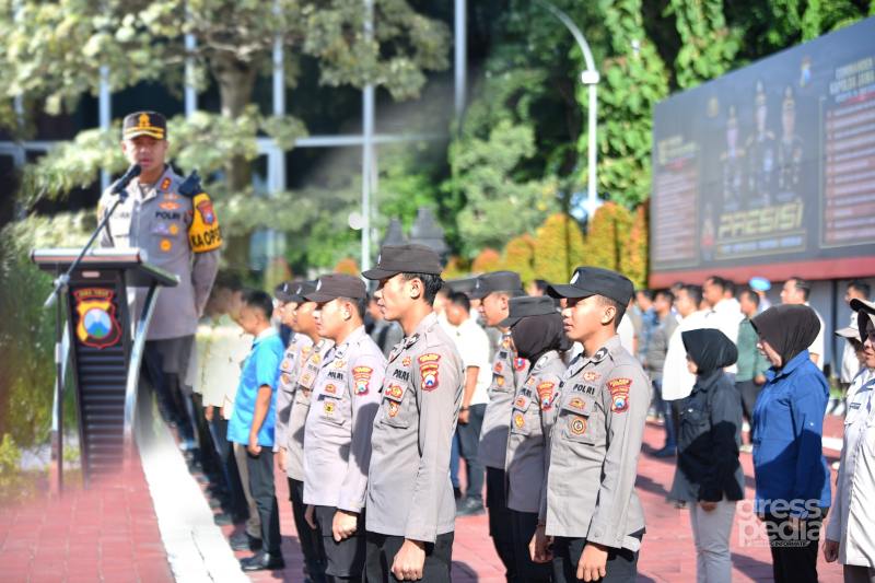 Pimpin Apel Pagi, Kapolres Gresik Tekankan Pengayoman dan Pelayanan Prima kepada Masyarakat