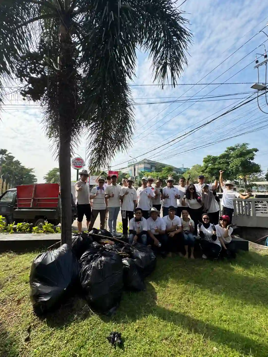 Santika Sahabat Bumi: Aksi Nyata Hotel Santika Gresik Terhadap Kepedulian Lingkungan