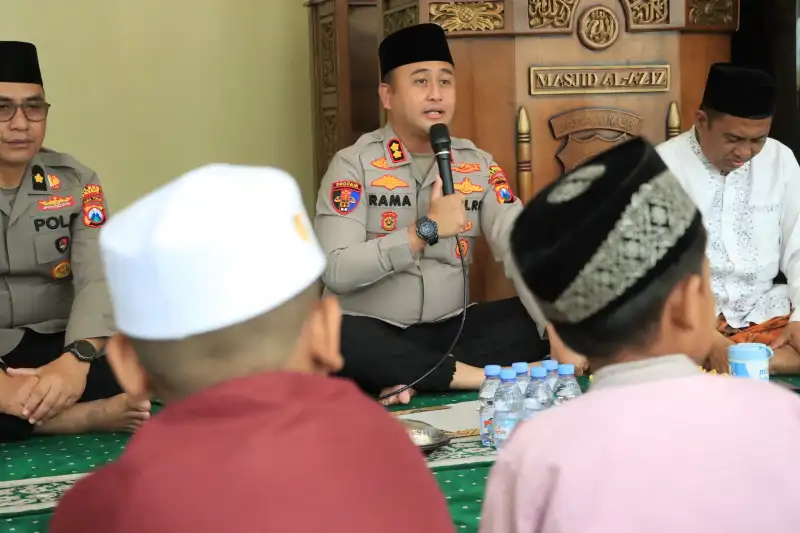 Peringati Isra Mi’raj 1447 H, Polres Gresik Gelar Binrohtal dan Santuni Anak Yatim