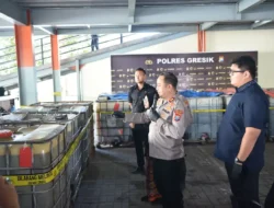 Polres Gresik Ungkap Penimbunan 17 Ribu Liter Solar Subsidi, Satu Tersangka Diamankan