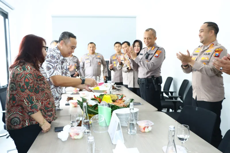 Perkuat Keamanan Obvitnas, JIIPE Serahkan Kantor Kepolisian Khusus Kawasan