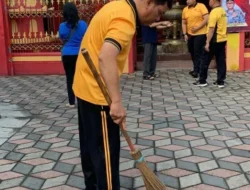 Sambut HUT Bhayangkara ke-80, Polres Gresik Gelar Baksos dan Bakti Religi di Empat Rumah Ibadah