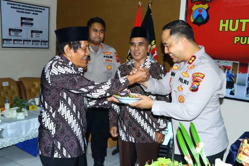 Purna Bhakti Bukan Akhir Pengabdian, Polres Gresik dan PP Polri Gelar Tasyakuran HUT ke-27