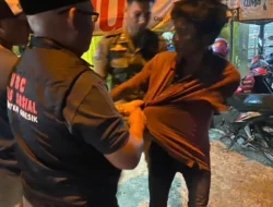 Pria ODGJ Meresahkan Asal Bandung Ditangkap di Duduksampeyan