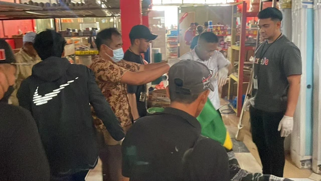 Polres Gresik Amankan Perempuan dalam Dugaan Pembunuhan di Toko Bangunan Menganti Gresik