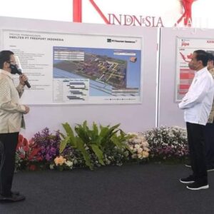Presiden Jokowi Letakkan Batu Pertama Pembangunan Smelter PT. Freeport di Gresik