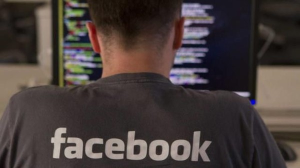 Tanda Akun Facebook Dibajak Orang dan Solusinya