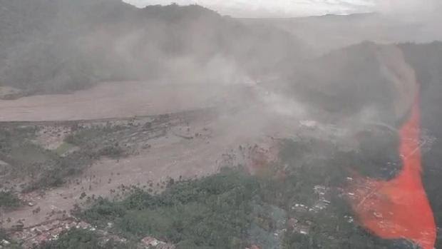 Pakar ITB Beberkan Penyebab Gunung Semeru Meletus