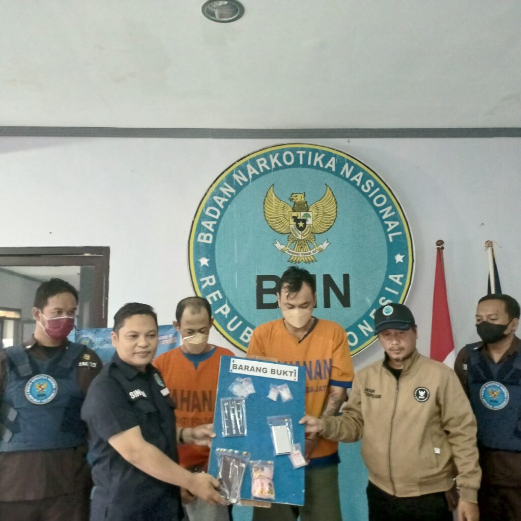 BNNK Surabaya Tangkap Dua Budak Sabu Jaringan Lapas di Jatim