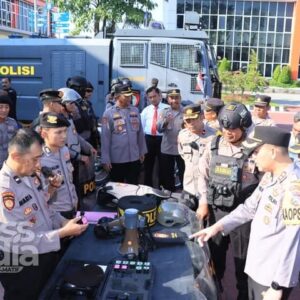 Jelang Pemilu 2024, Kapolres Gresik Cek Peralatan Dalmas