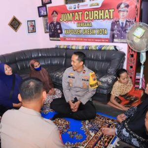 Keluh Kesah Warga Desa Gapuro Sukolilo dalam Jumat Curhat Polres Gresik