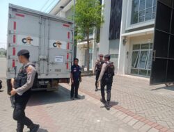 Polisi di Gresik Jaga Ketat Pengamanan Gudang Logistik KPU