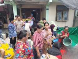 Polres Gresik Peduli, Bantu Air Bersih di Cerme